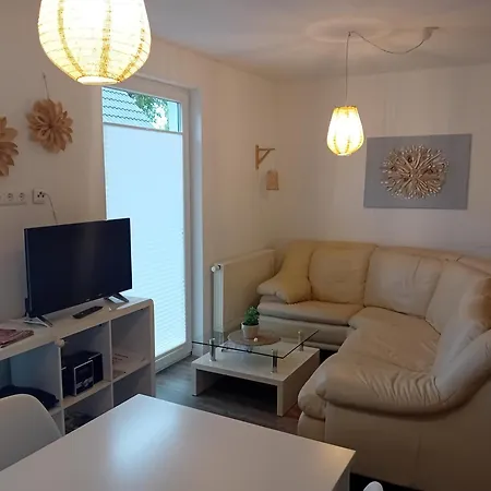 公寓 Haus Seeglueck Röbel