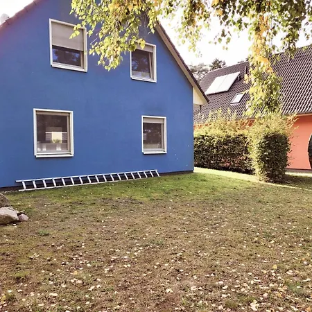 Haus Seeglueck * Röbel